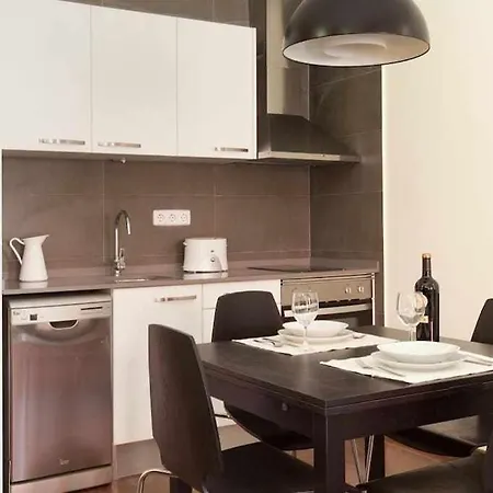 Centrico Con Terraza En Gracia Apartment *